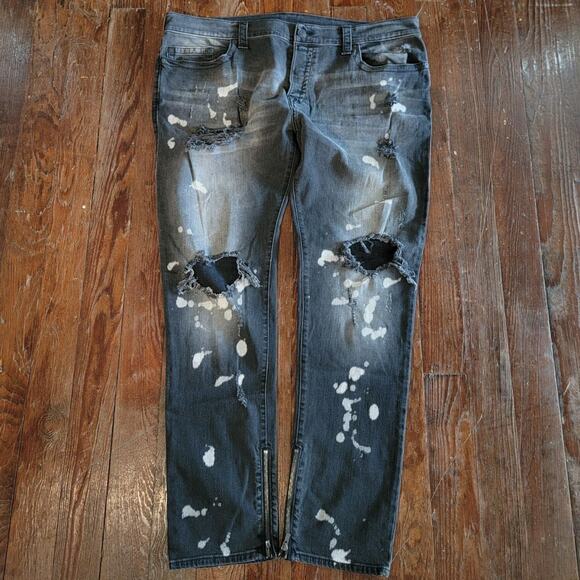 True Religion Rustic Jeans - Picture 2 of 6